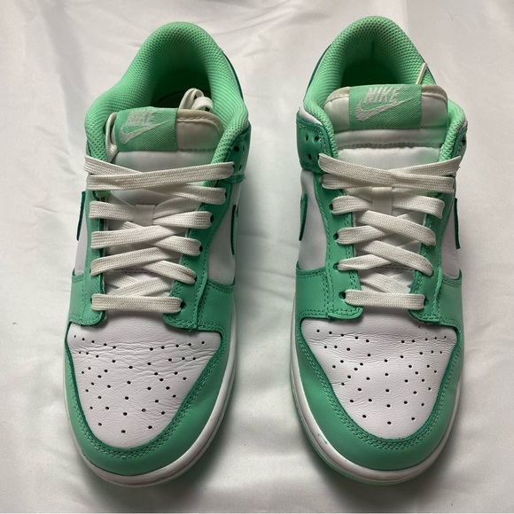 Nike Dunk Low Green Glow Women Sneaker - Picture 5 of 11